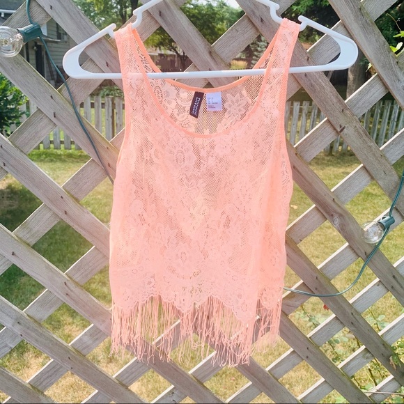 H&M Tank - Picture 2 of 4